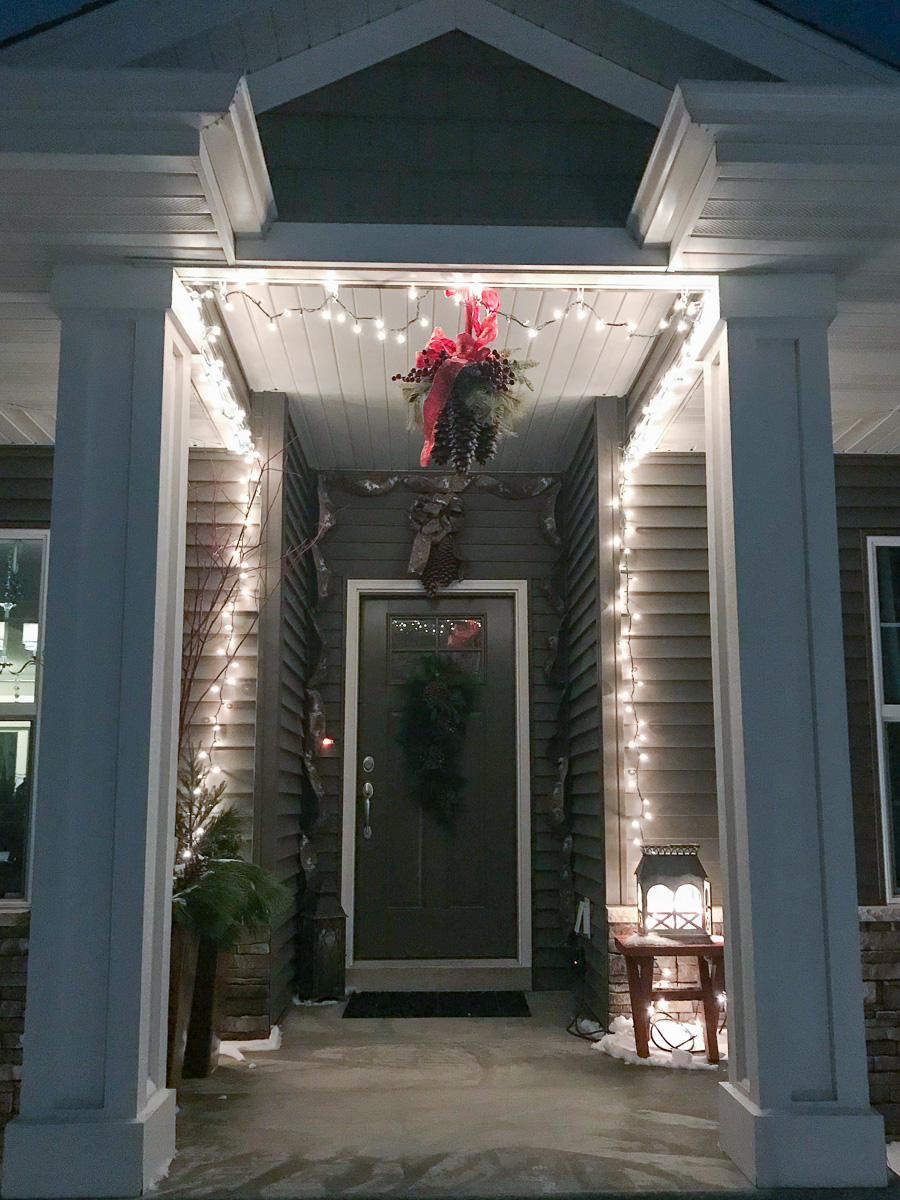 Festive Exterior Christmas Decorating You Will Love!